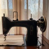 Antica macchina da cucire Naumann