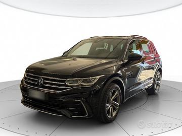 VOLKSWAGEN Tiguan 2.0 tdi R-Line 150cv dsg