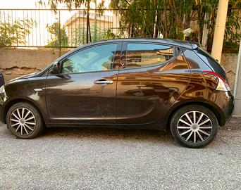 lancia Y ( ypsilon) 1.3 95 cv euro 5