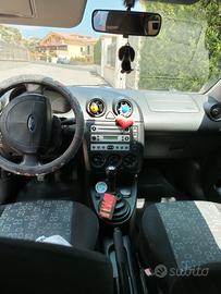 Ford fiesta 1400 turbo diesel 