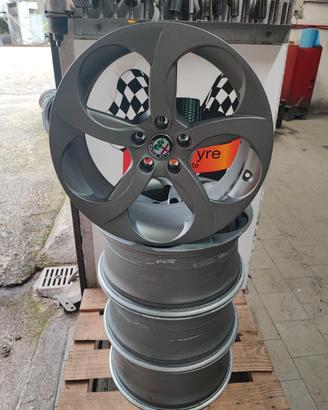 Kit Cerchi ALFA ROMEO GIULIA 8Jx18 usati OEM