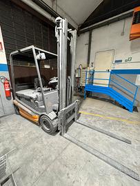 Carrello elevatore STILL