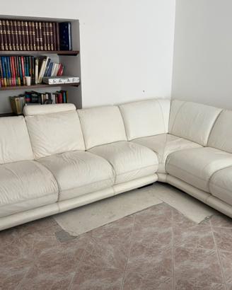 Divano  Cateau D’Ax.  Angolare