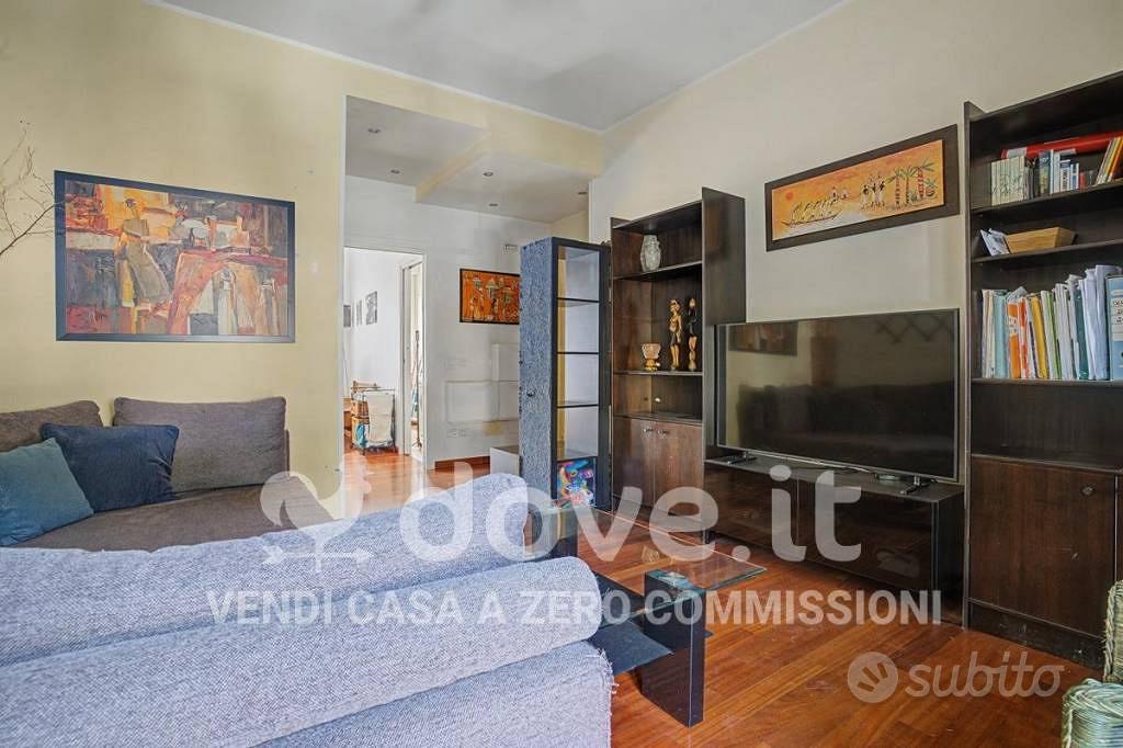 Appartamento di 119 m² con 3 locali e box auto a V - More