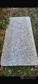 Lastra granito del tavolo