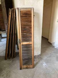 Persiane antiche in legno