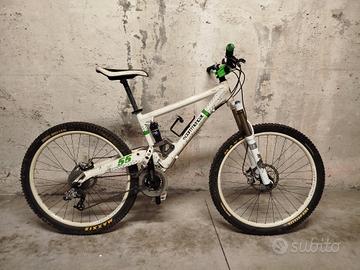 commencal primi anni 2000