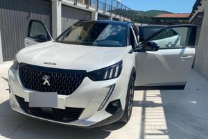 Peugeot 2008 GT Line - Cambio automatico