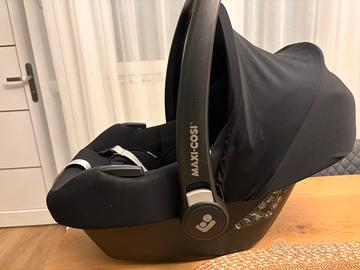 Ovetto/seggiolino auto maxi cosi + base isofix