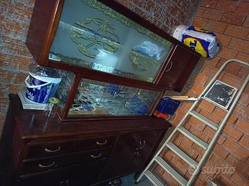 Credenza antica in legno