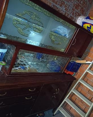 Credenza antica in legno