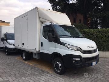 IVECO IVECO DAILY 35C14 CON BOX PASSO 3450m U88199