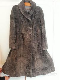 pelliccia astrakan e cappello