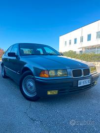 BMW E36 318i