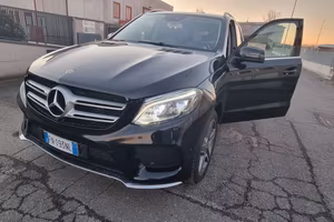 GLE 250 d  4 matic     pacchetto AMG 