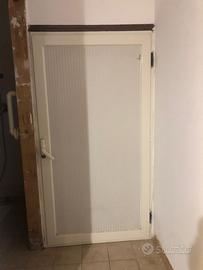 Porta coibentata per sottoscala