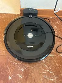 Aspirapolvere robot roomba
