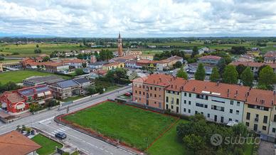 TER. RESIDENZIALE A VILLA DEL CONTE