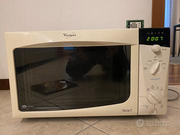Forno Microonde/Grill/Combi Whirlpool MT 242