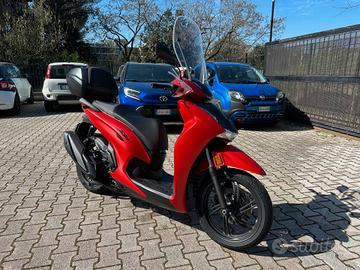 Honda SH 350 ABS 04/2025 KM.4143 ANTIFURTO