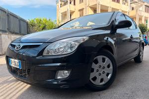 Hyundai i30 1.6 CRDi VGT 16V 90CV 5p.