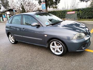 Seat Ibiza 1.4 GPL neo patetati come nuova