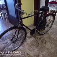 Bicicletta classica con freni a bacchetta