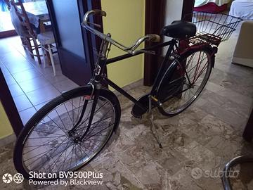 Bicicletta classica con freni a bacchetta