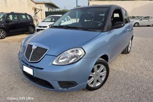 Lancia Ypsilon 1.3 MJT 90 CV Platino