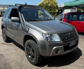 Suzuki grand vitara off road