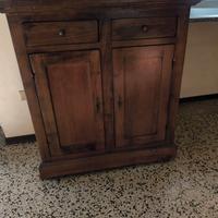 mobile in stile arte povera