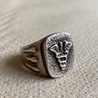 Anello argento simbolo medicina