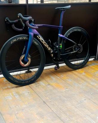 Pinarello F 2025