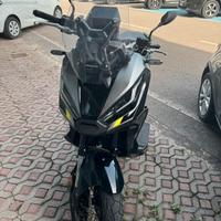 X-ADV 750 special edition
