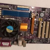 Scheda madre KT600-A con processore AMD