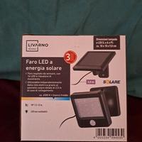 FARETTO A LED A ENERGIA SOLARE