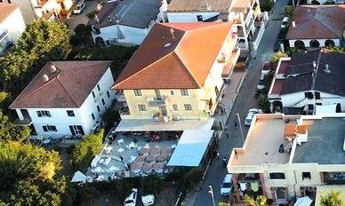 Locale Commerciale "Jolly Bar" loc. Fossa