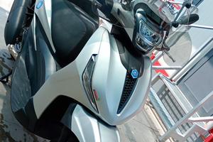 BEVERLY 300 S GRIGIO