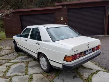 MERCEDES 190 - 1983 - prima serie a carburatori
