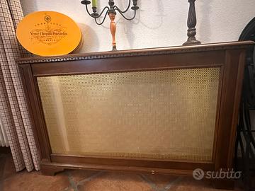 Copritermosifone in legno