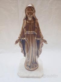 statua della Madonna Immacolata concezione 