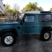Land Rover Defender 90