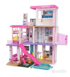 casa Barbie come nuova con 13 Barbie e Ken compres