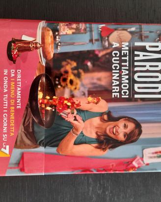 Libro cucina "mettiamoci a Cucinare" Parodi