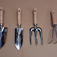 Kit Set 4 Attrezzi Acciaio Inox AntiRust