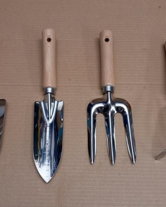 Kit Set 4 Attrezzi Acciaio Inox AntiRust