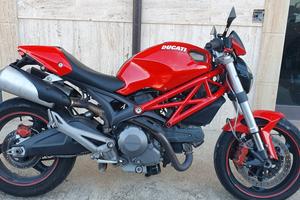 Ducati Monster 696 Monster696