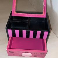 Cassettiera