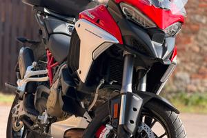 Ducati Mulristrada V4 S Travel & Radar