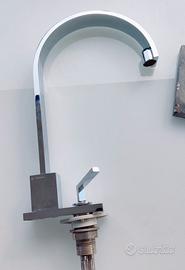 Rubinetto Newform EGON